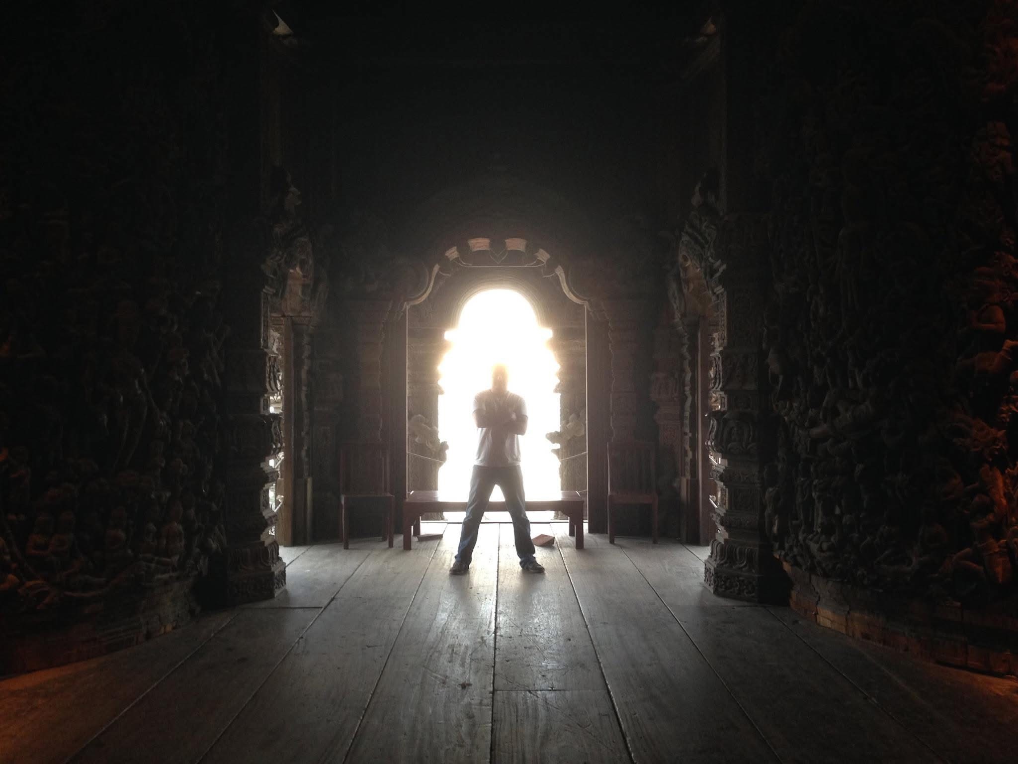 Lo Que No Descansa | Taller Literario